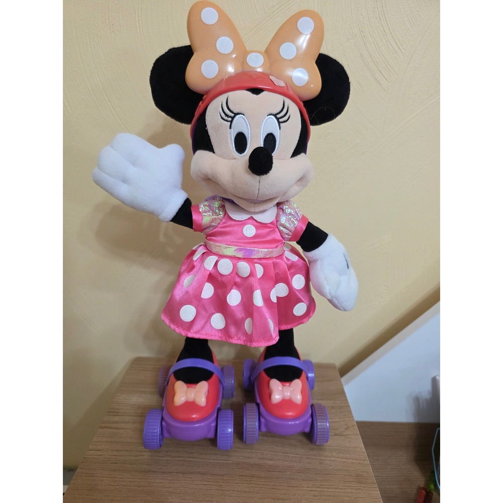 Disney Minnie Mouse Roller Skating Plush Pink Polka Dot Dress Toy Just Play 15"